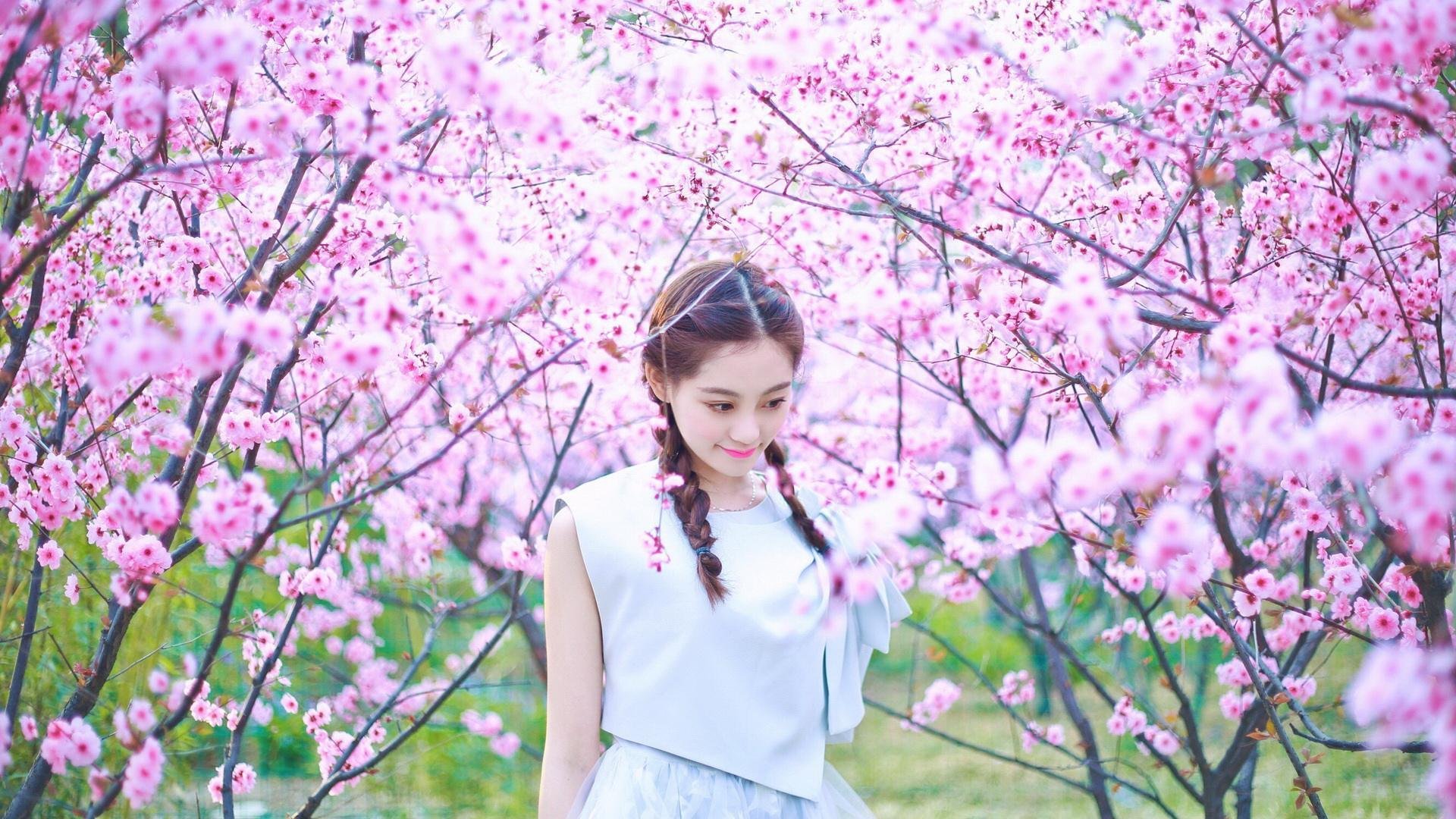 格鲁吉亚女篮在欧洲锦标赛中展现新力量，冲击奖牌希望大增，格鲁吉亚篮球水平