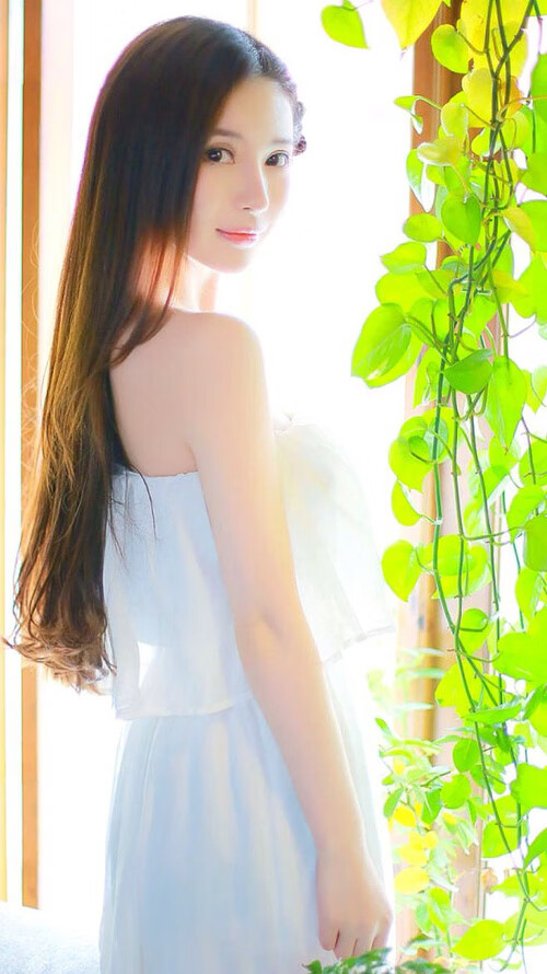 法国队冲线瞬间点燃全场气氛，法国队比赛视频