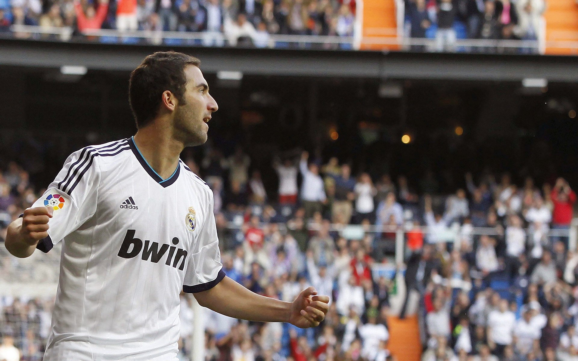 纽卡斯尔联战术革新,迎来连续胜利,纽卡斯尔联队最新情况