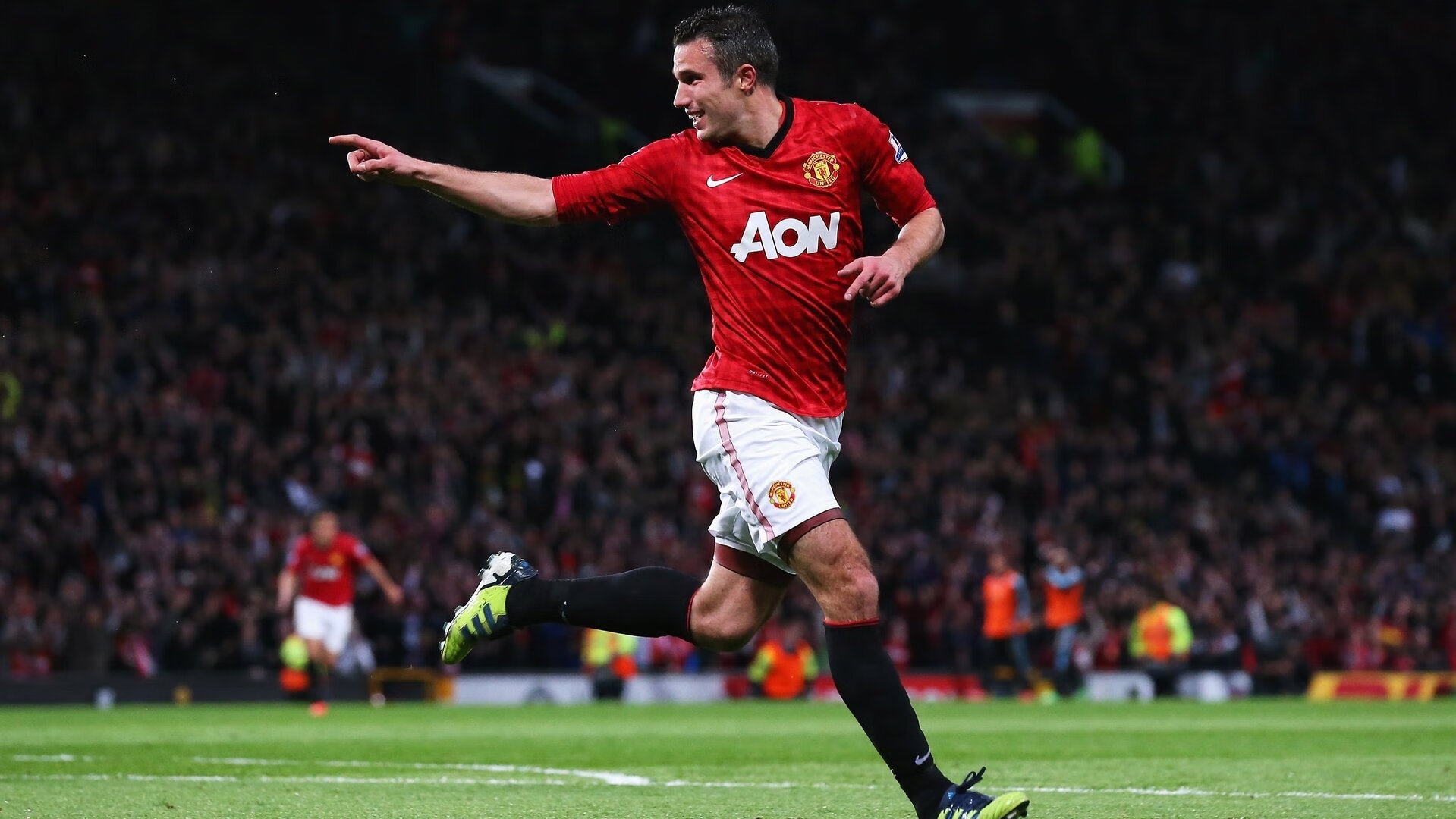 西甲冲突升级！裁判判罚引发争议，西甲规则